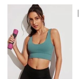 2 Sports Bras
